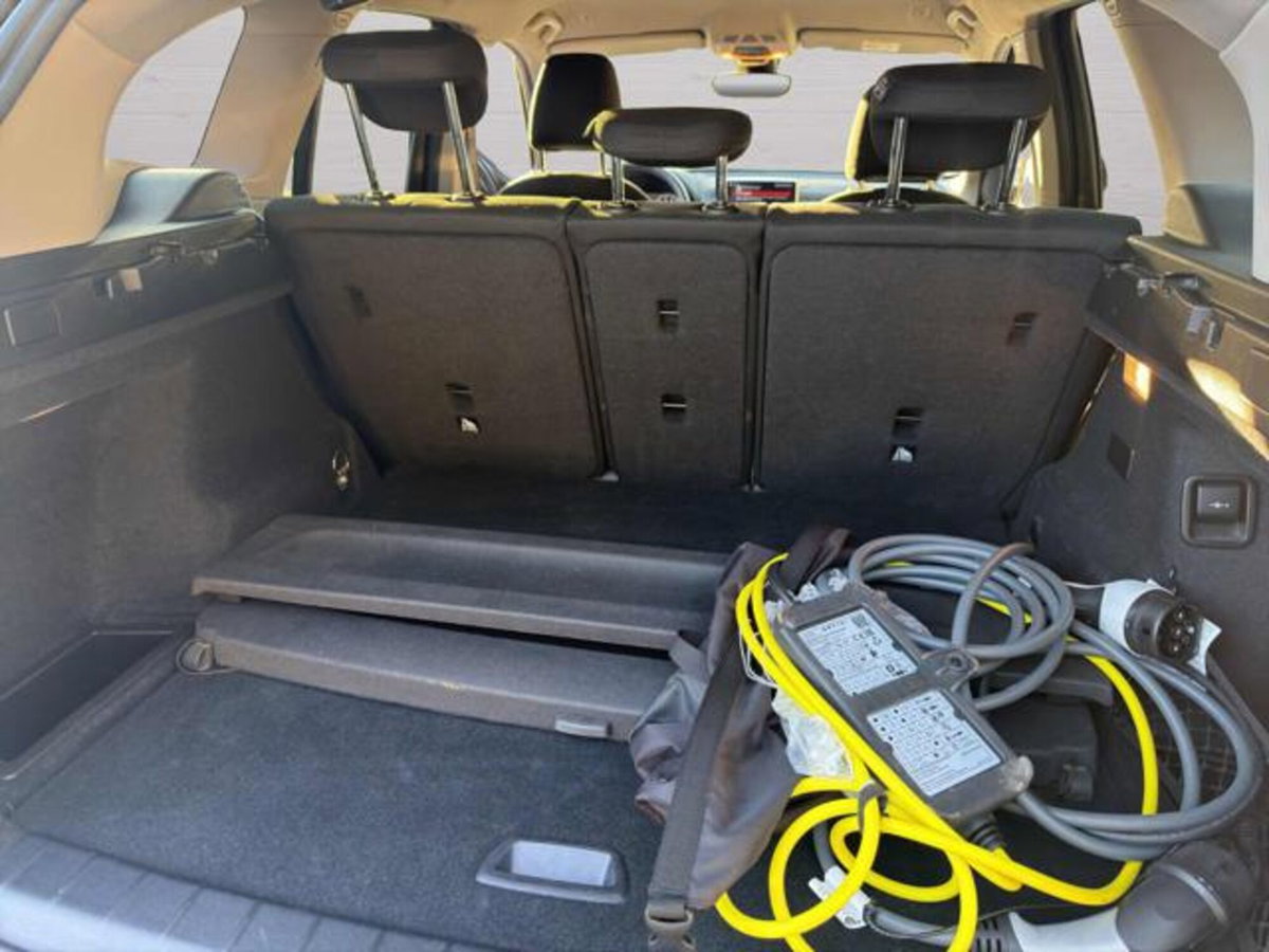 BMW X1 xDrive25e Business Advantage (13)