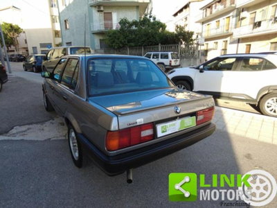 BMW Serie 3 318 2 porte (6)