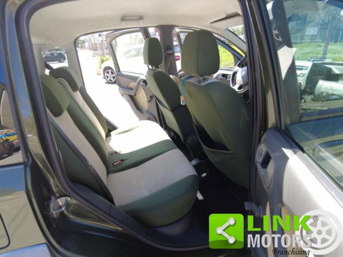 Fiat Panda 1.3 MJT 16V 4x4 Monster (16)