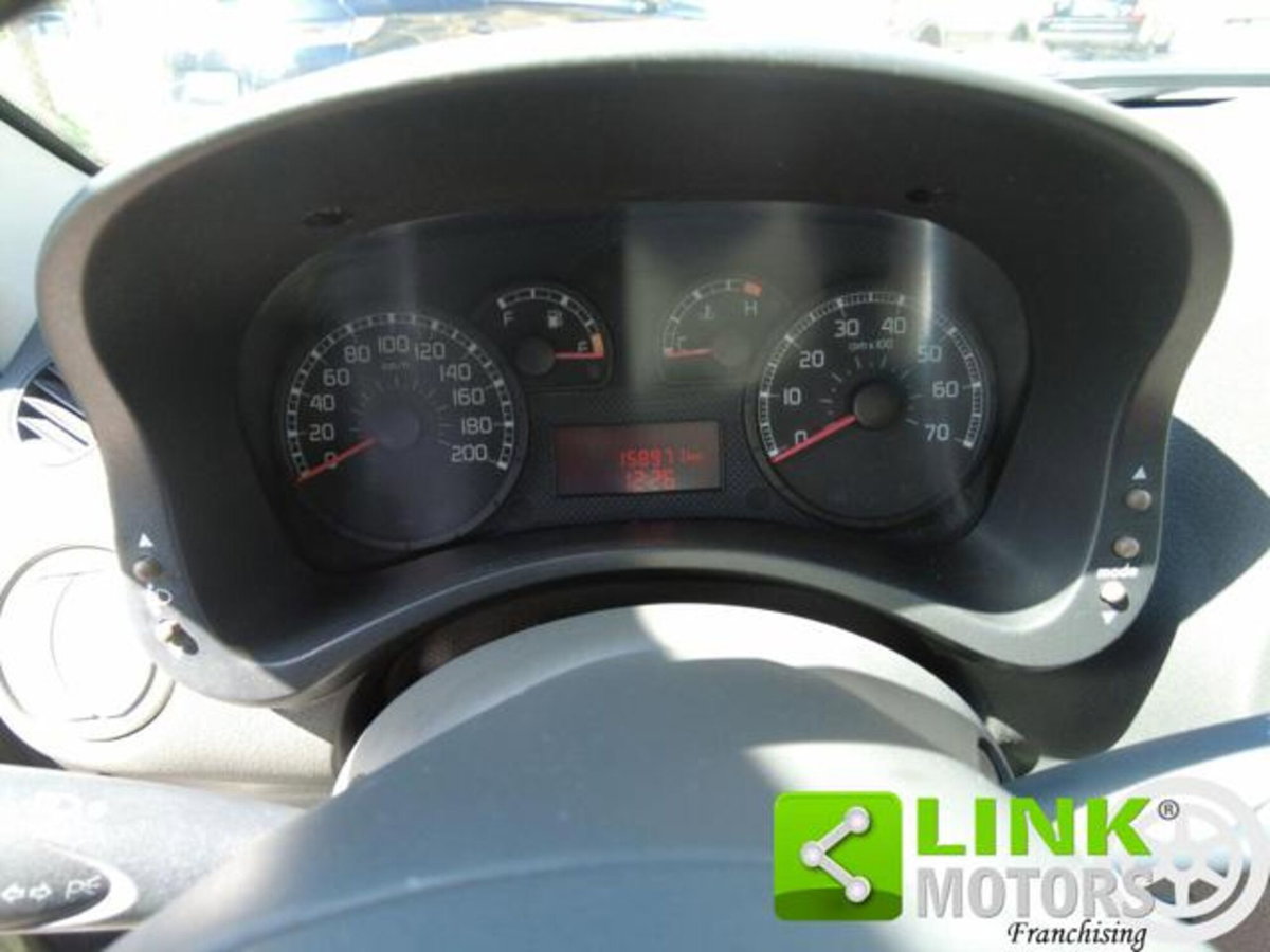 Fiat Panda 1.3 MJT 16V 4x4 Monster (2)