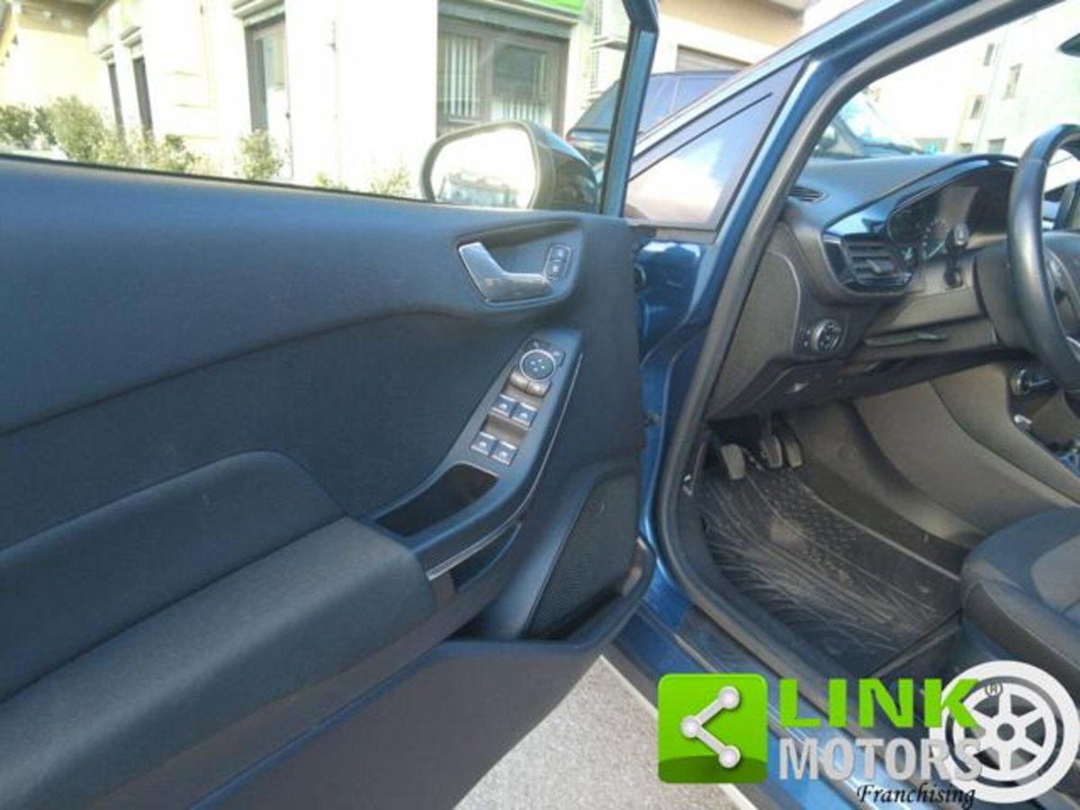 Ford Fiesta Active 1.0 Ecoboost 100 CV (12)