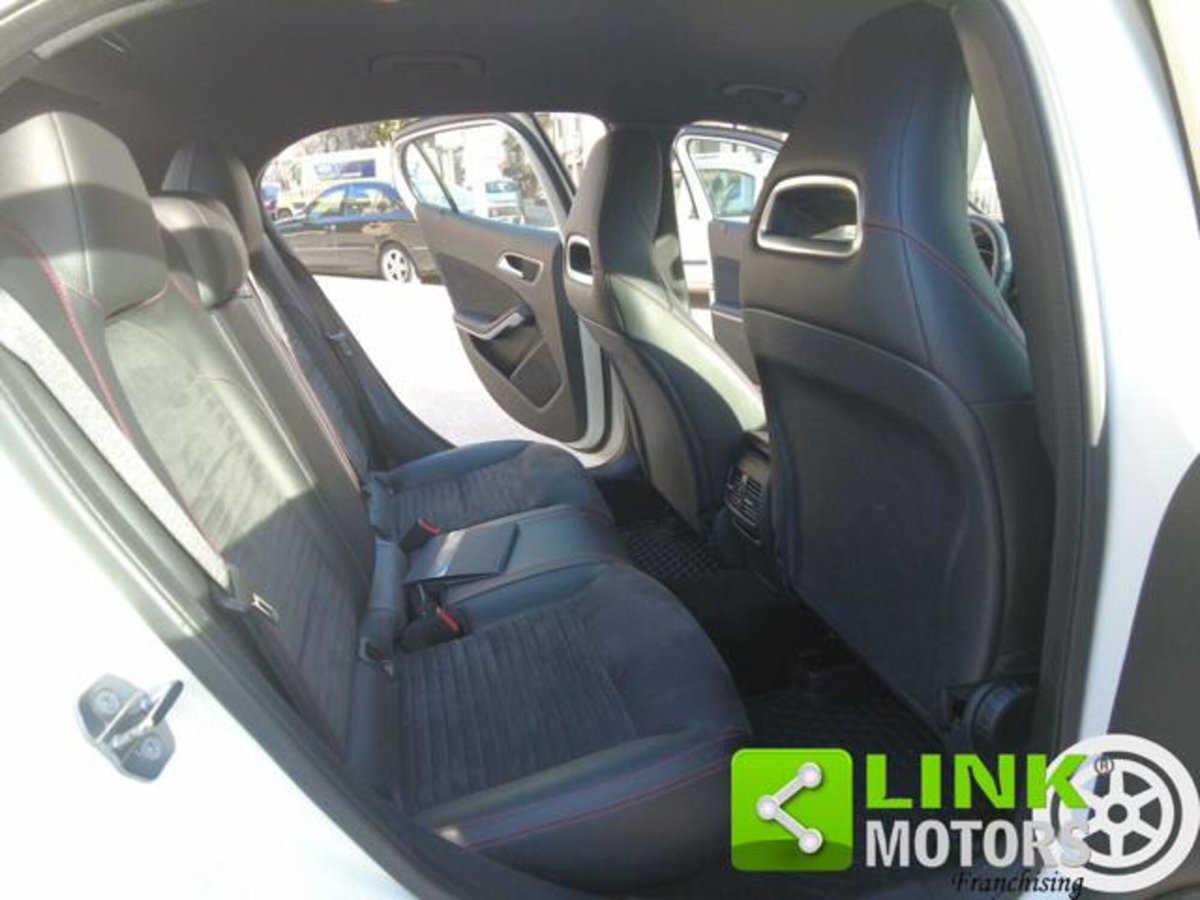 Mercedes-Benz GLA SUV 200 d Automatic Premium (16)