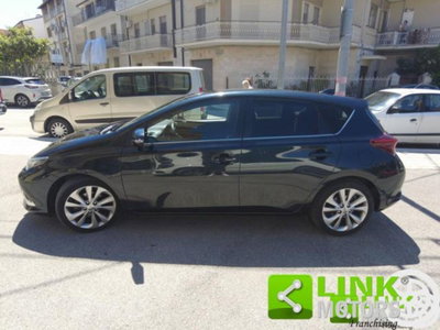 Toyota Auris 1.6 D-4D Lounge (4)
