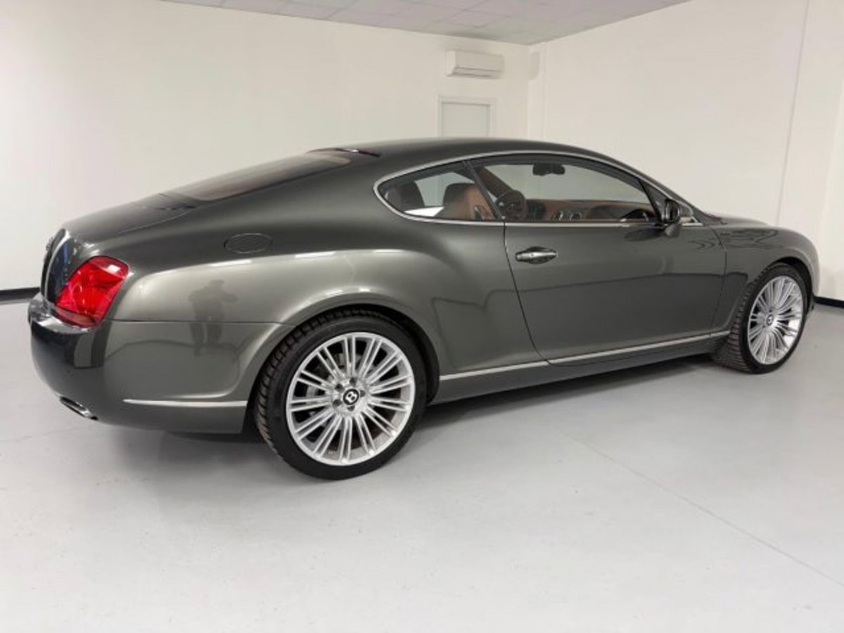 Bentley Continental GT Continental GT (9)