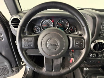 Jeep Wrangler Unlimited 2.8 CRD DPF Sahara Auto (12)