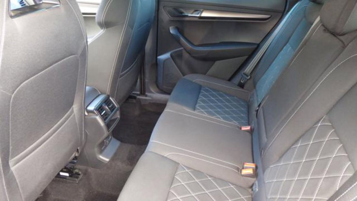 Skoda Karoq 1.6 TDI SCR DSG SportLine (20)