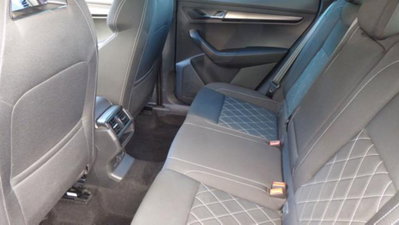 Skoda Karoq 1.6 TDI SCR DSG SportLine (20)