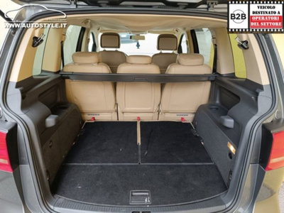 Volkswagen Touran 1.6 TDI DSG Comfortline (17)