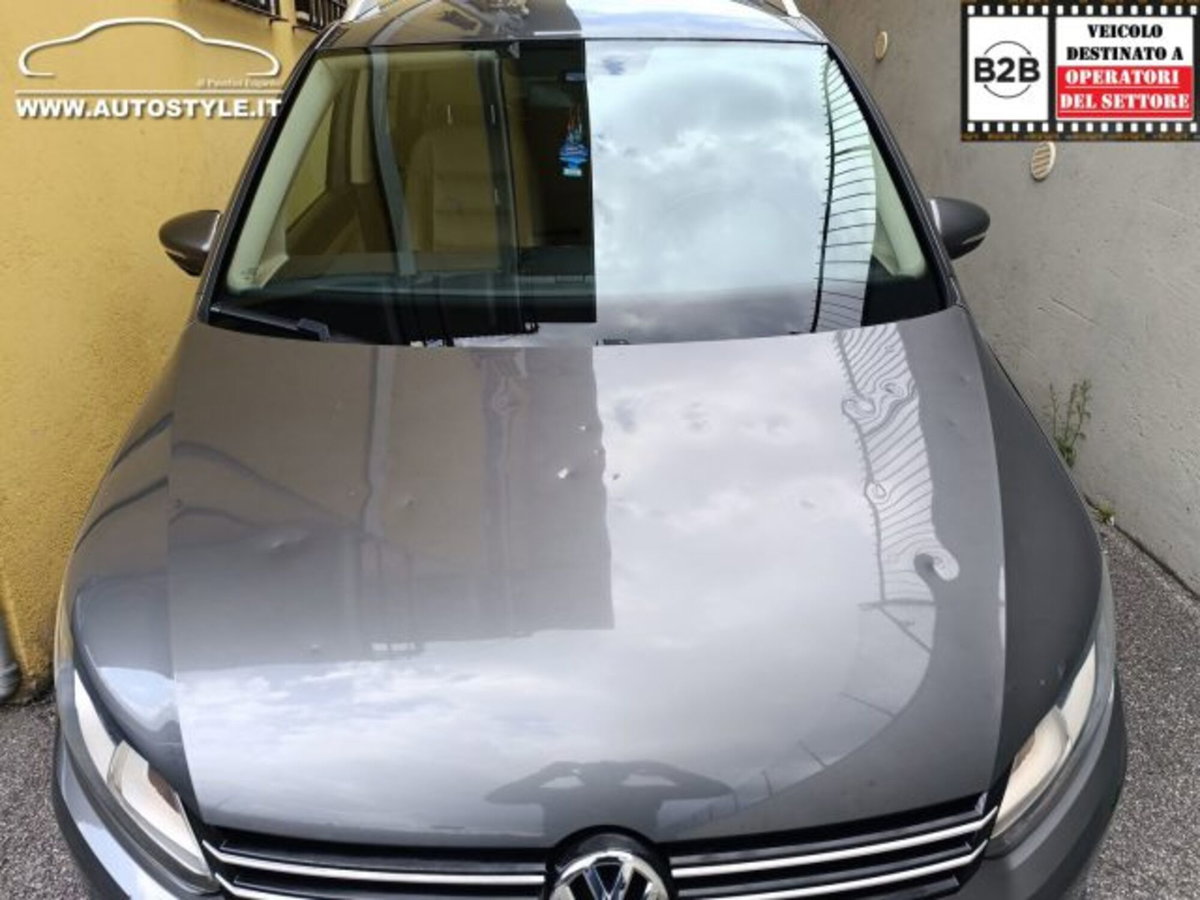 Volkswagen Touran 1.6 TDI DSG Comfortline (18)