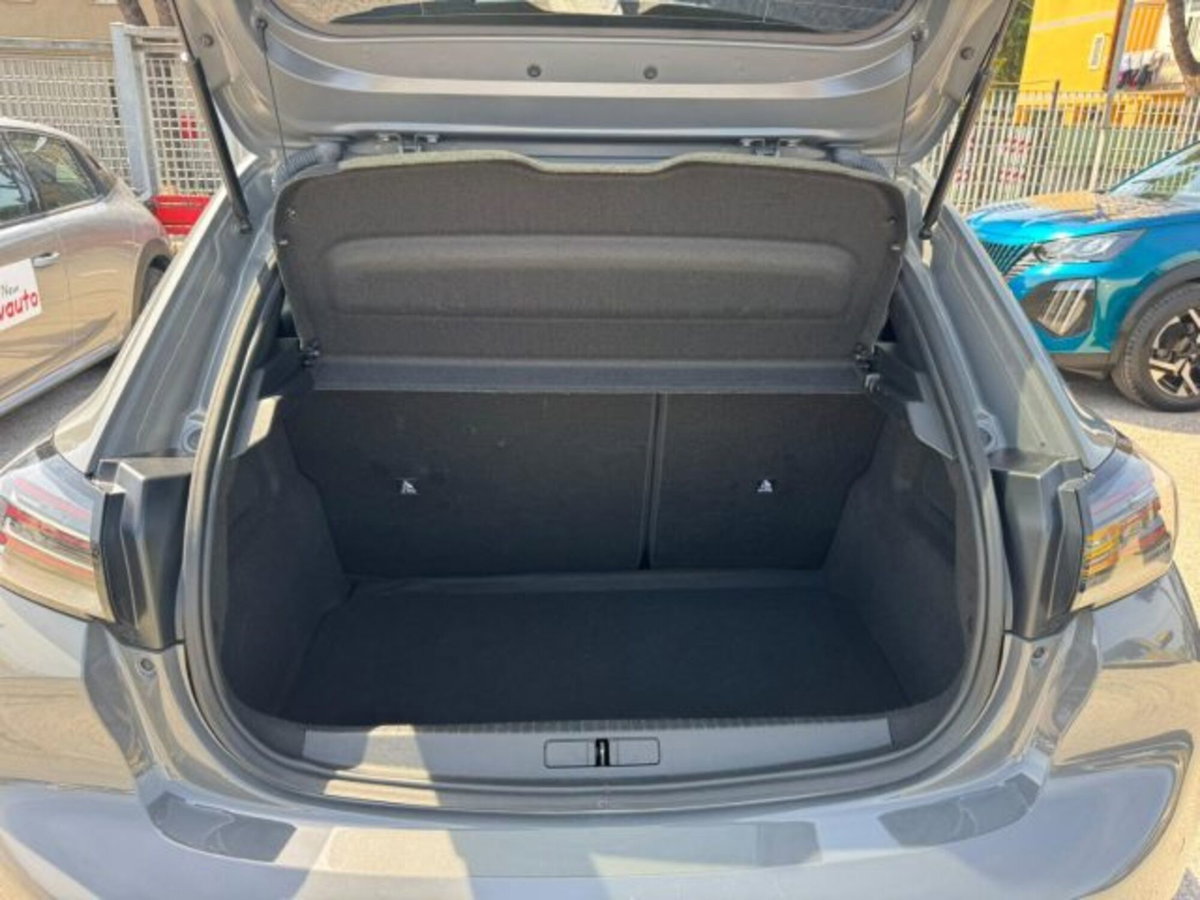 Peugeot 208 PureTech 100 Stop&Start 5 porte Allure (5)