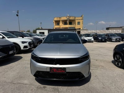 Opel Corsa 1.2 100 CV GS Line (2)