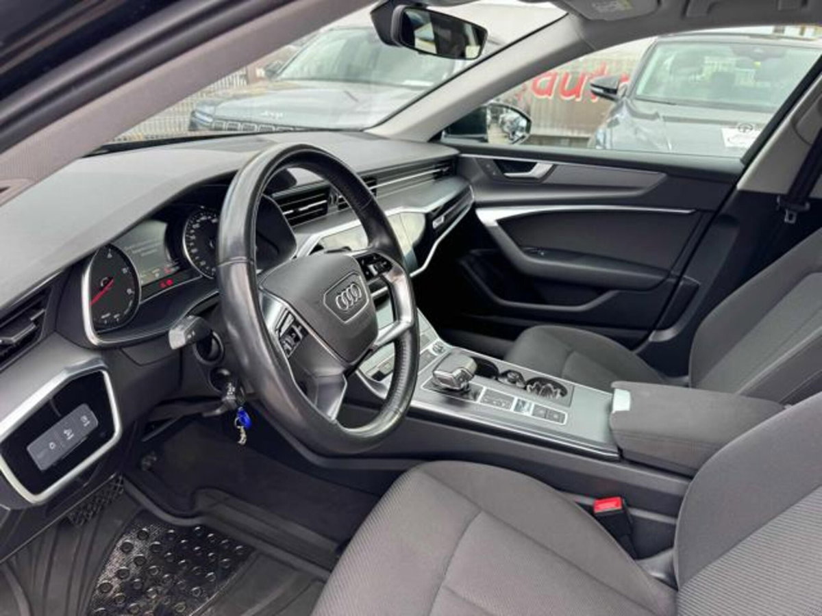 Audi A6 Avant 40 2.0 TDI quattro ultra S tronic Design (12)