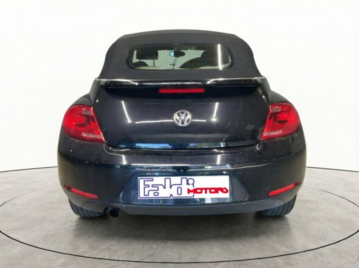 Volkswagen Maggiolino Cabrio 1.2 TSI Design (2)