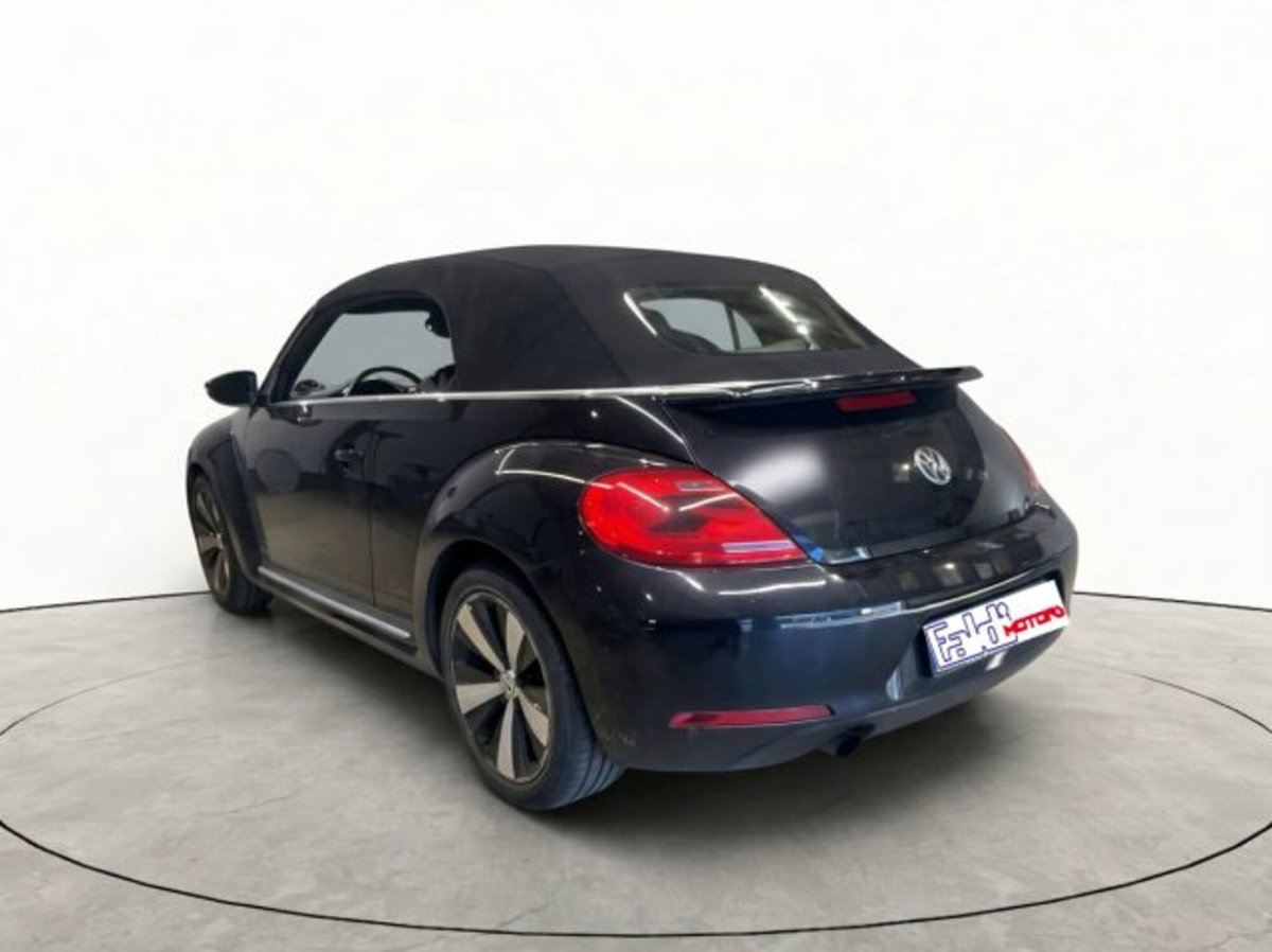 Volkswagen Maggiolino Cabrio 1.2 TSI Design (3)