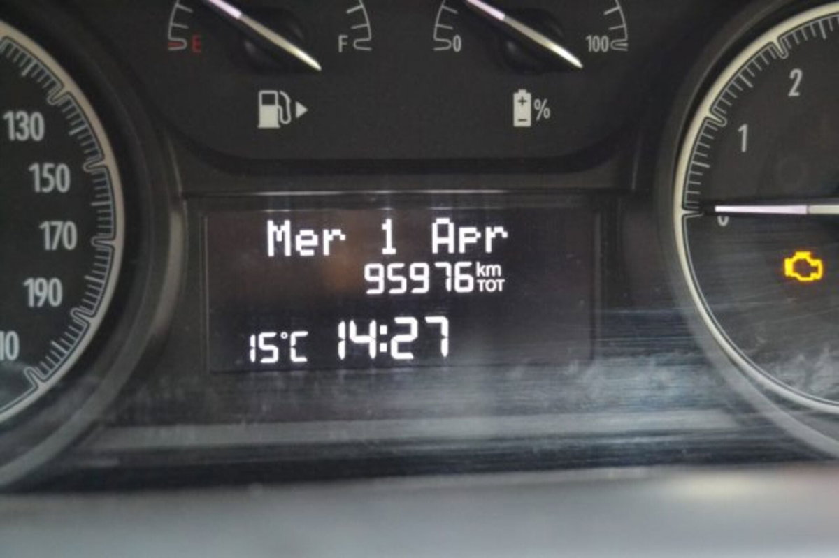 Lancia Ypsilon 1.0 FireFly 5 porte S&S Hybrid Ecochic Gold (12)