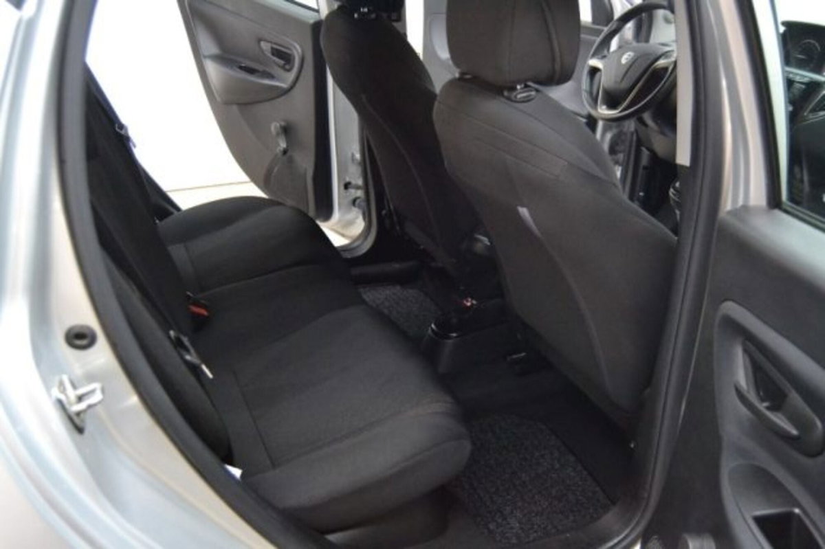 Lancia Ypsilon 1.0 FireFly 5 porte S&S Hybrid Ecochic Gold (6)