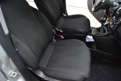 Lancia Ypsilon 1.0 FireFly 5 porte S&S Hybrid Ecochic Gold (8)