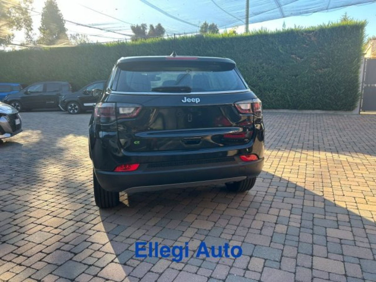 Jeep Compass 1.5 turbo t4 mhev Altitude 2wd 130cv dct (3)