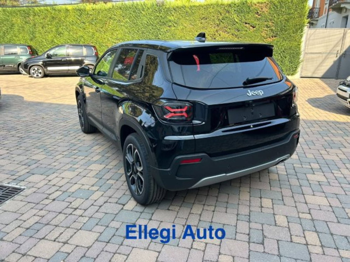 Jeep Avenger 1.2 turbo Summit fwd 100cv (6)