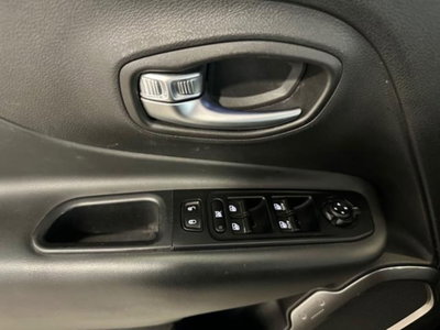 Jeep Renegade 1.6 Mjt 130 CV Longitude (10)