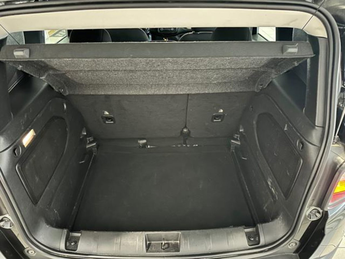 Jeep Renegade 1.6 Mjt 130 CV Longitude (11)