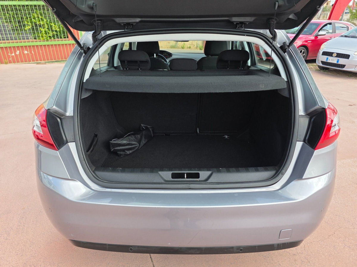 Peugeot 308 BlueHDi 120 S&S Active (11)