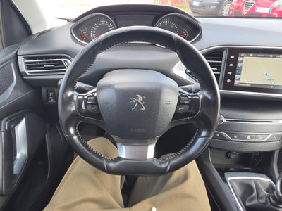 Peugeot 308 BlueHDi 120 S&S Active (19)