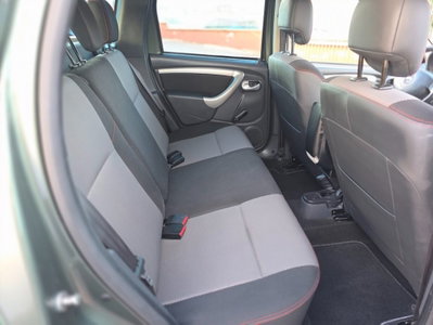 Dacia Duster 1.5 dCi 110CV 4x4 Lauréate N1 (15)