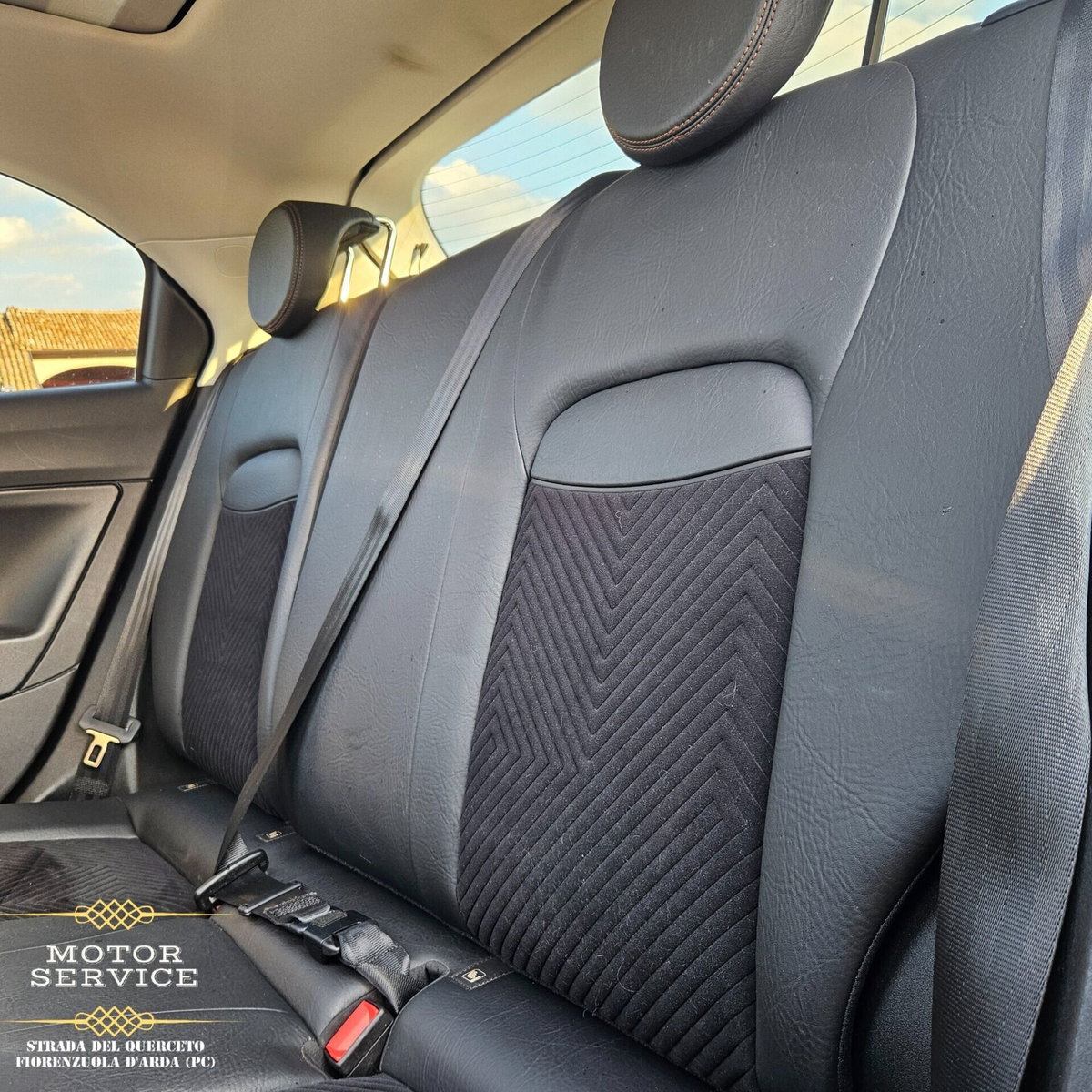 Fiat 500X 1.4 MultiAir 140 CV DCT Lounge (16)