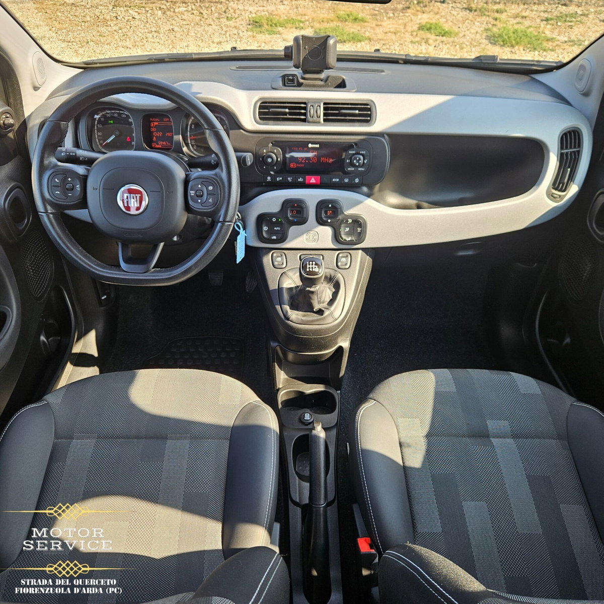Fiat Panda 1.0 FireFly S&S Hybrid City Cross (12)