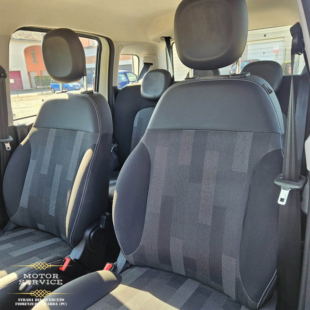 Fiat Panda 1.0 FireFly S&S Hybrid City Cross (17)