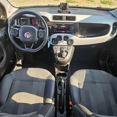 Fiat Panda 1.0 FireFly S&S Hybrid City Cross (6)