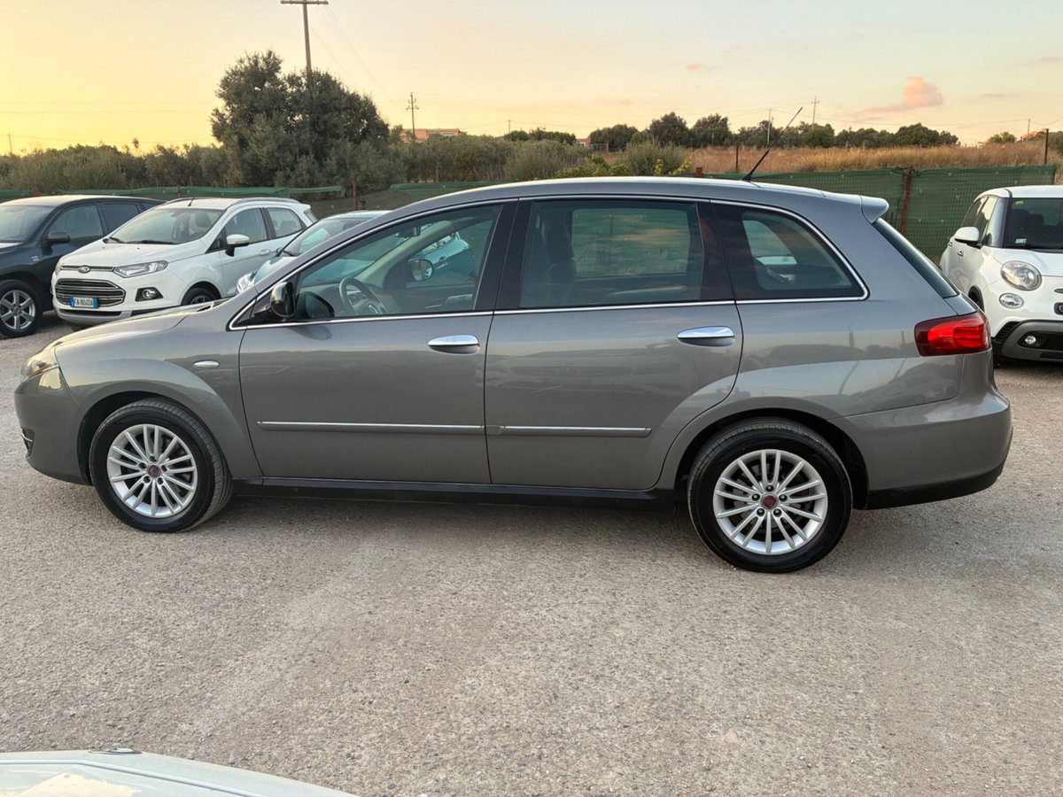 Fiat Croma 1.9 Multijet Emotion (5)