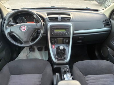 Fiat Croma 1.9 Multijet Emotion (8)
