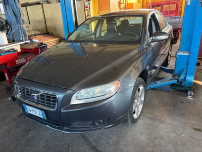 Volvo S80 2.4 D5 205 CV aut. Executive usata