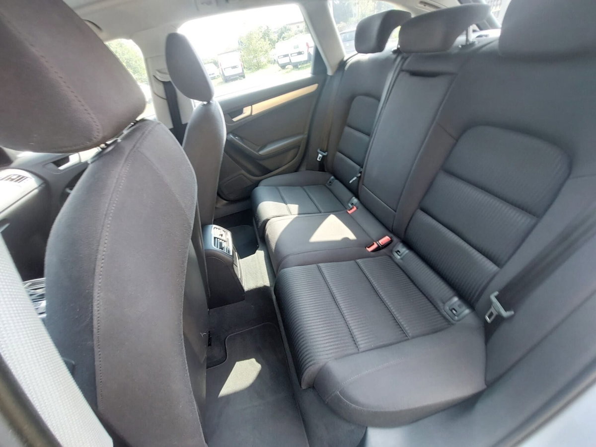 Audi A4 Avant 2.0 TDI 190 CV clean diesel multitronic Bus. Plus (19)