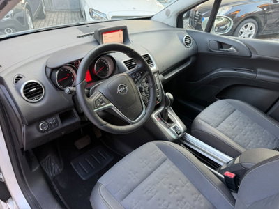 Opel Meriva 1.4 Turbo 120CV Cosmo (2)