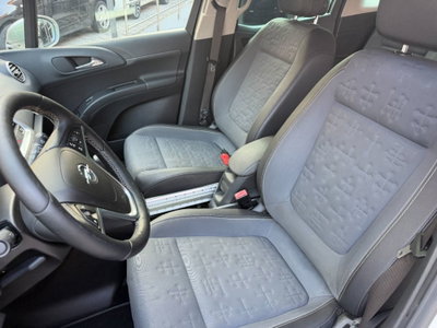 Opel Meriva 1.4 Turbo 120CV Cosmo (5)