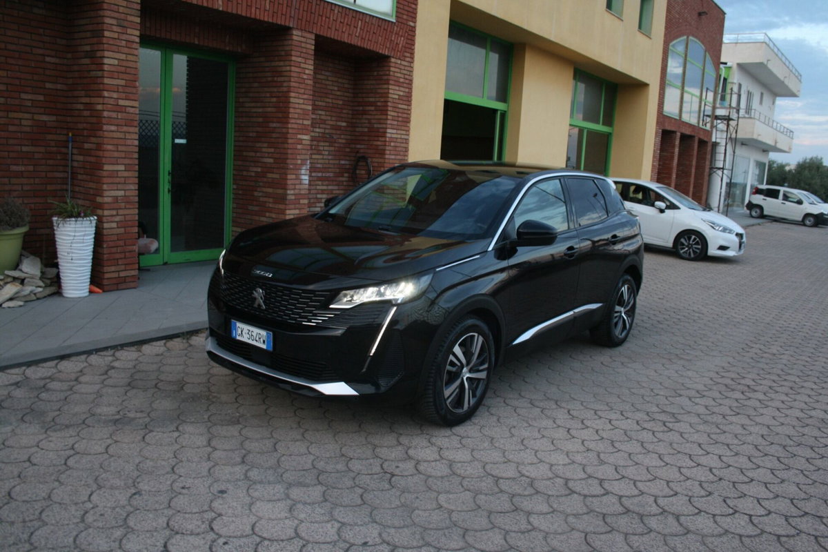 Peugeot 3008 BlueHDi 130 S&S EAT8 Allure Pack (2)