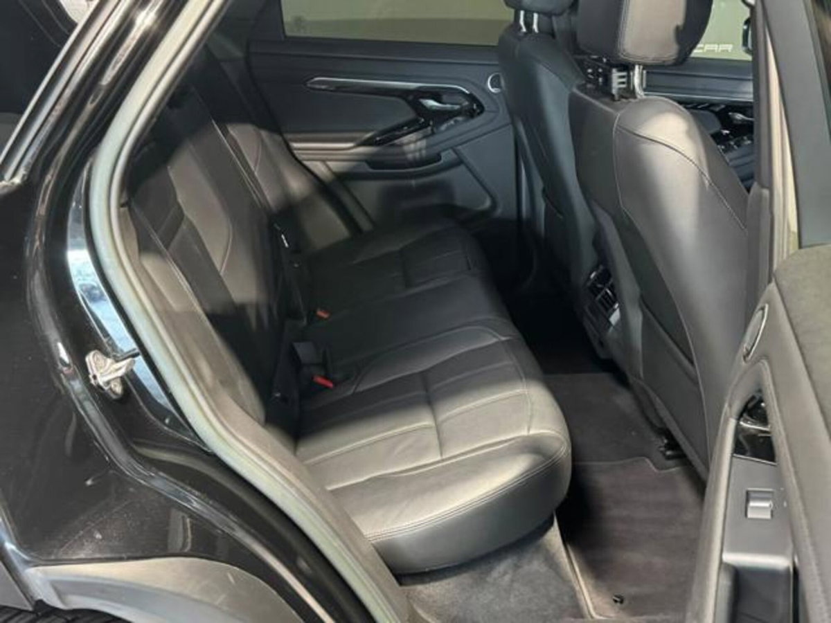 Land Rover Range Rover Evoque 2.0D I4 163CV AWD Auto R-Dynamic SE (13)