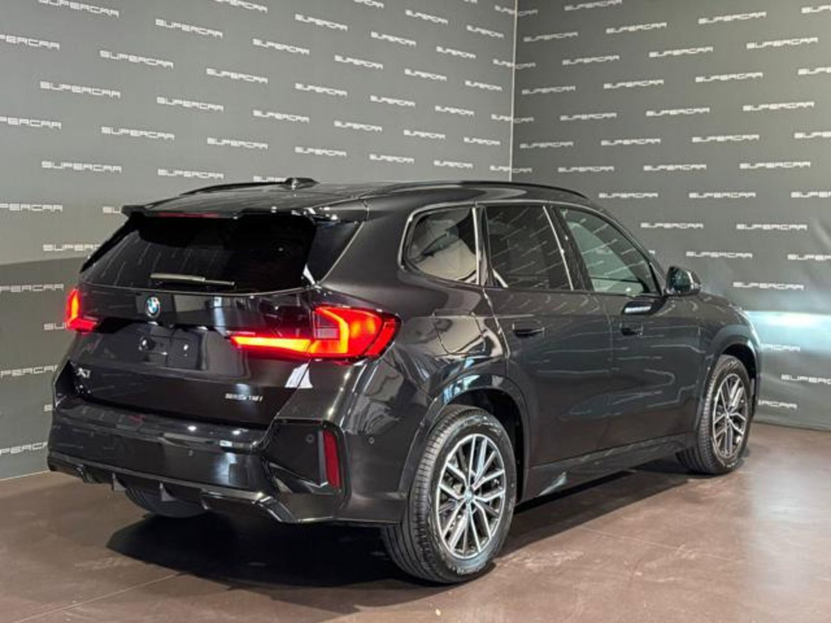 BMW X1 sDrive 18i Msport (3)