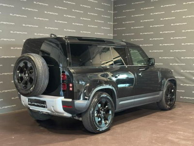 Land Rover Defender 110 3.0D I6 200 CV AWD Auto X-Dynamic S (3)