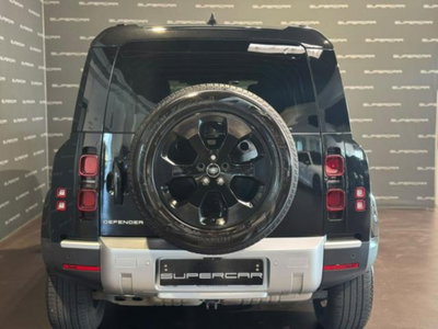 Land Rover Defender 110 3.0D I6 200 CV AWD Auto X-Dynamic S (4)