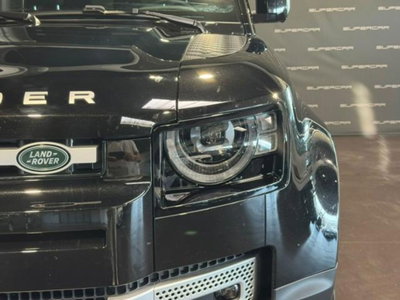 Land Rover Defender 110 3.0D I6 200 CV AWD Auto X-Dynamic S (6)