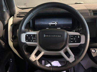 Land Rover Defender 110 3.0D I6 200 CV AWD Auto X-Dynamic S (9)