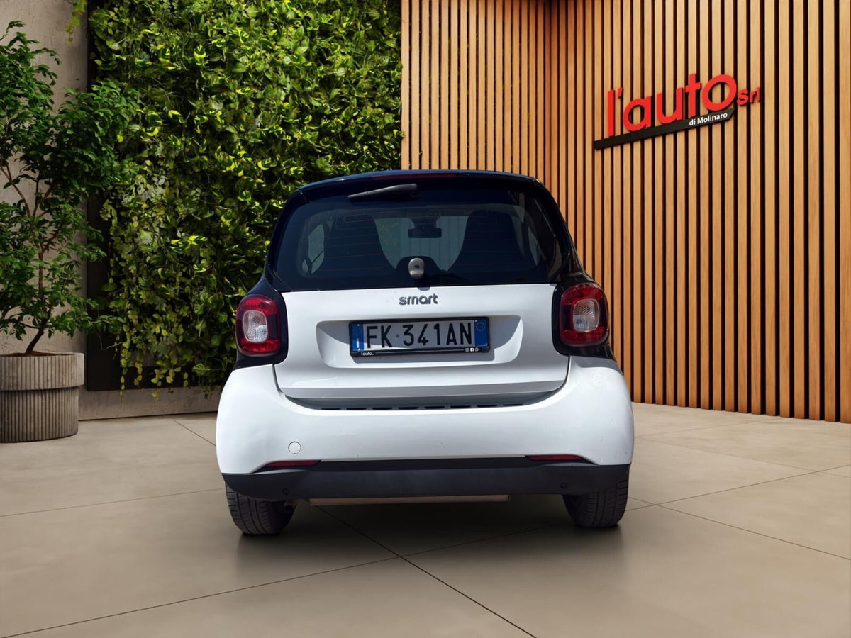 smart Fortwo 70 1.0 twinamic Urban (6)