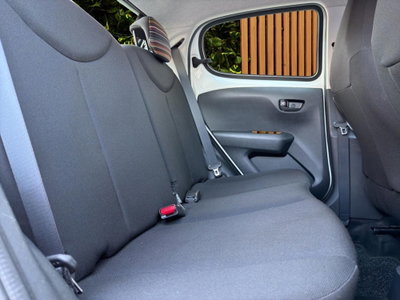 Citroen C1 C1 VTi 68 5 porte Shine (17)