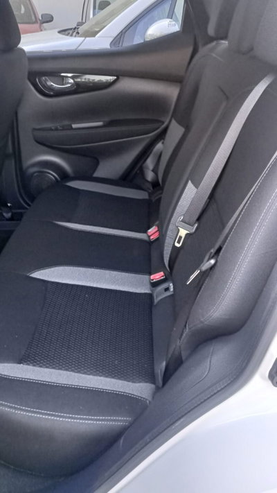 Nissan Qashqai 1.5 dCi Business (11)
