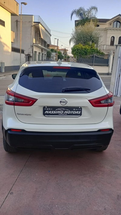 Nissan Qashqai 1.5 dCi Business (4)