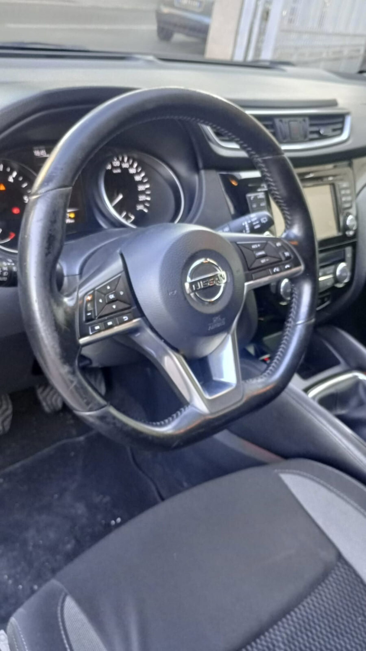 Nissan Qashqai 1.5 dCi Business (8)